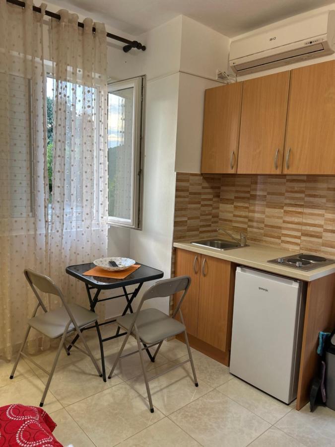 Lazarus Bigova Apartments Τίβατ Εξωτερικό φωτογραφία